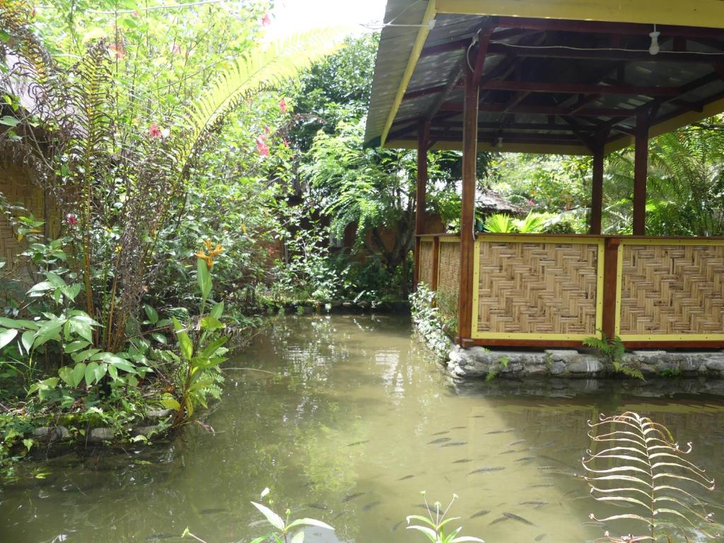 Magpie homestay & jungle trekking - One-Bedroom House