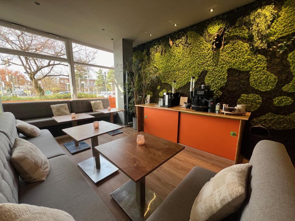 Hotel Mecklenheide - Resim 6