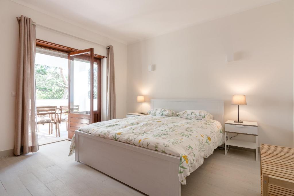 Posteľ alebo postele v izbe v ubytovaní CCC - Cascais Calm & Comfort