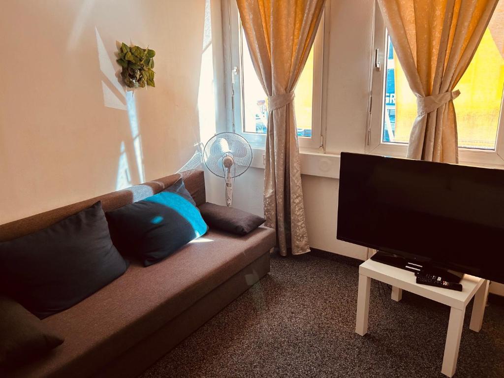 Veni Apartments - One-Bedroom Apartment