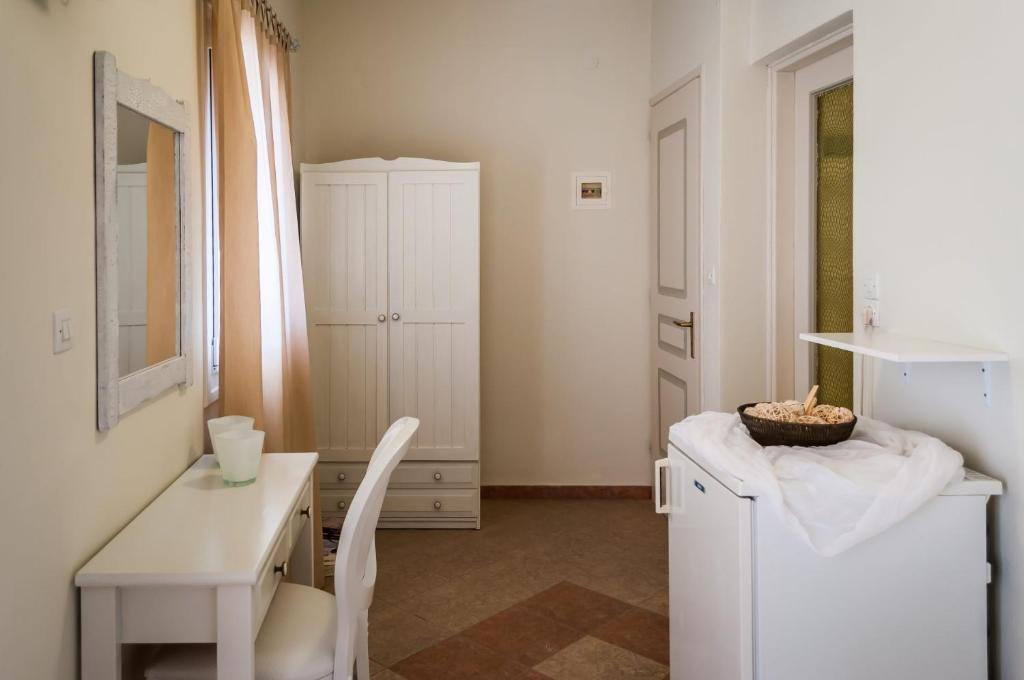 Fotografie z fotogalerie ubytování Oceanis Rooms v destinaci Adamas
