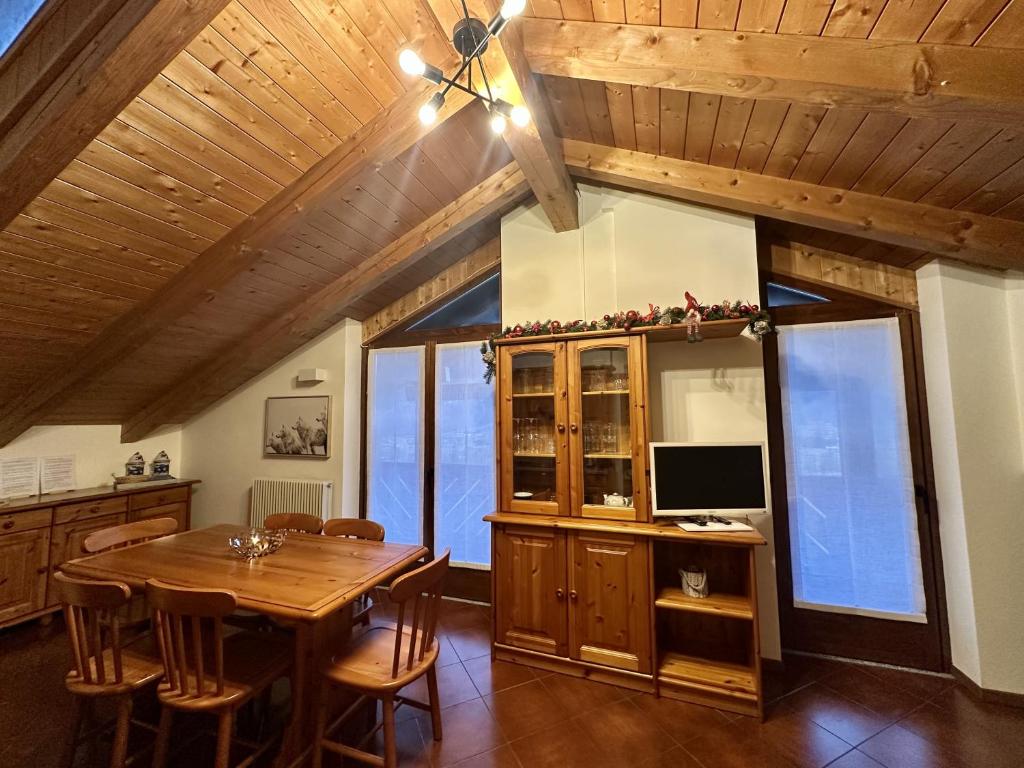 Kuchyň nebo kuchyňský kout v ubytování Mansarda con vista