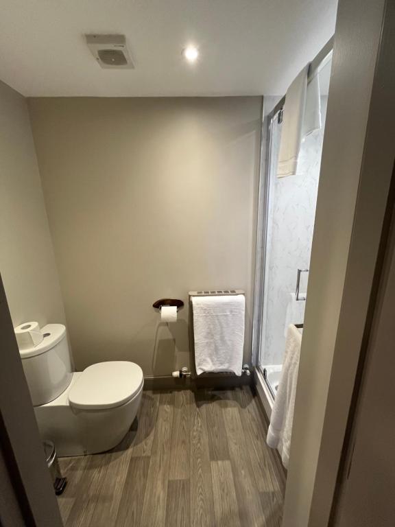 The Globe Inn - Small Double Room