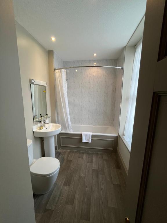 The Globe Inn - Resim 36