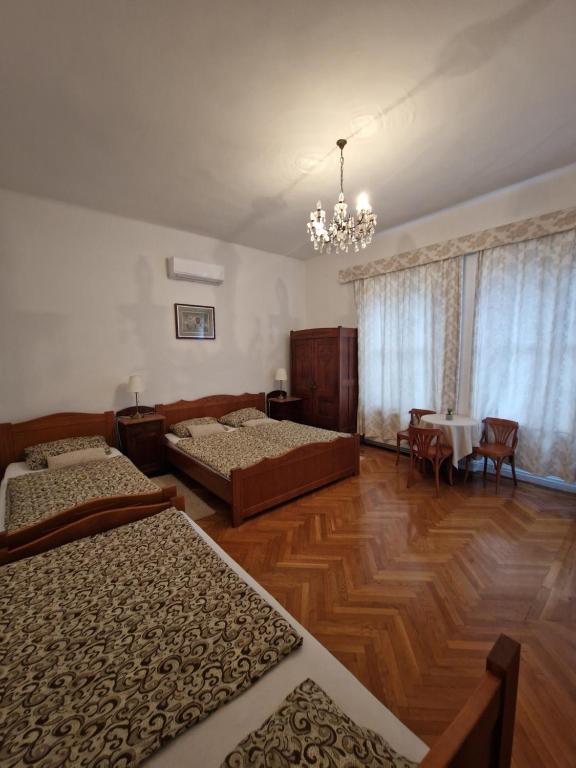 Resort Stara Škola - Habitación Triple