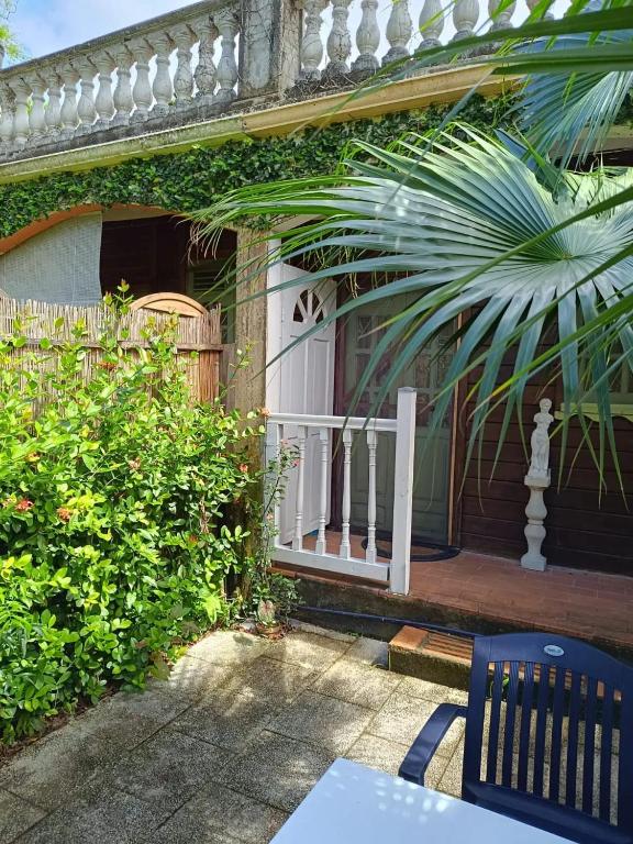 Zahrada ubytování Studio confortable à Schoelcher - 16 m² - Jardin privé