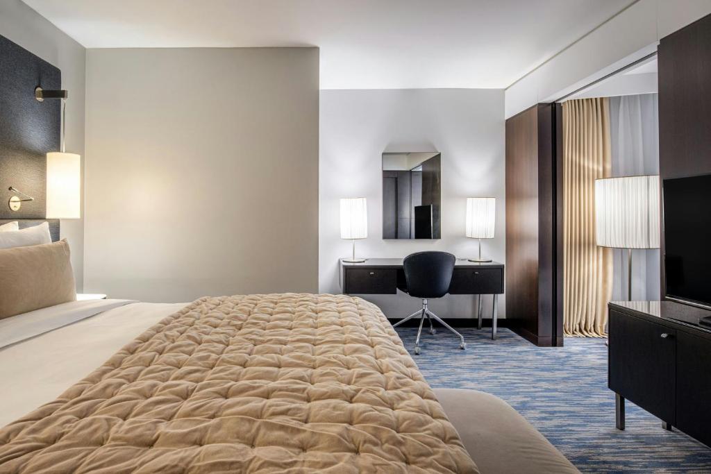 Renaissance Paris Arc de Triomphe Hotel - Resim 45