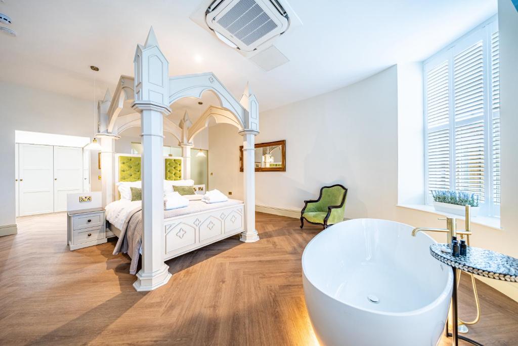 
Suite with Garden View
