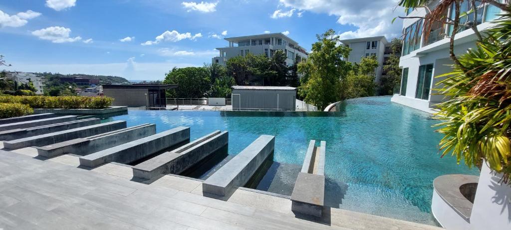 Πισίνα στο ή κοντά στο Karon Hill Family Apart 72 m2 Seaview