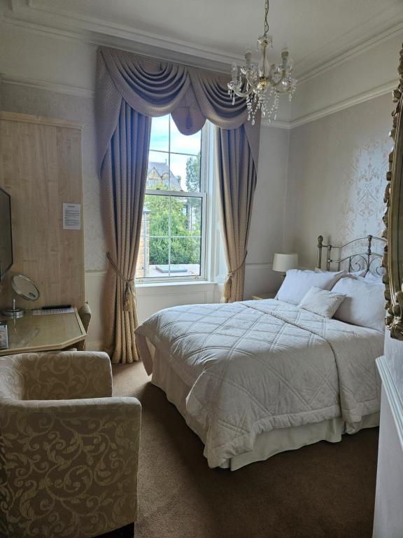 Highfield Guest House photo