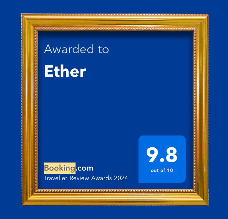 Certifikát, hodnocení, plakát nebo jiný dokument vystavený v ubytování Ether