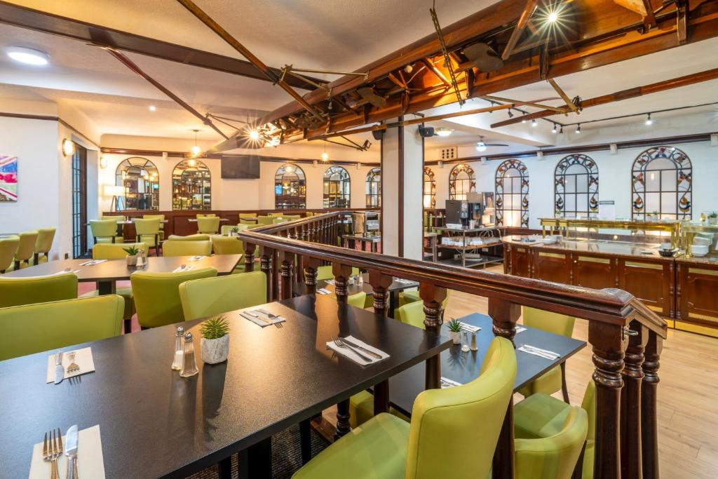 Sachas Hotel Manchester - Resim 3