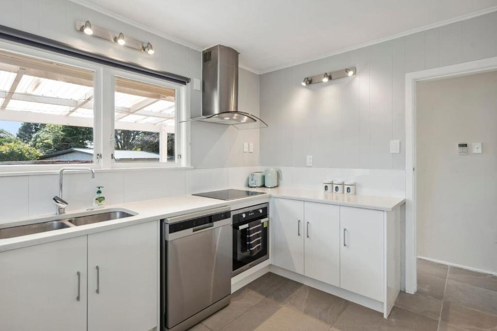 5 Huia street Holiday House - Resim 1