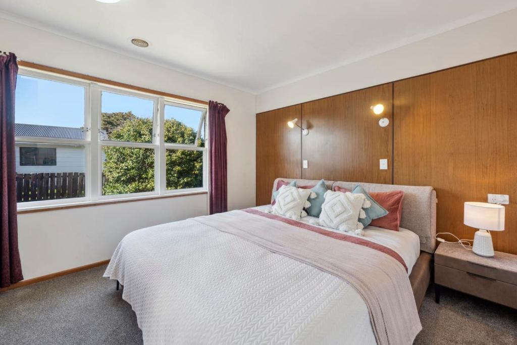 5 Huia street Holiday House - Resim 7