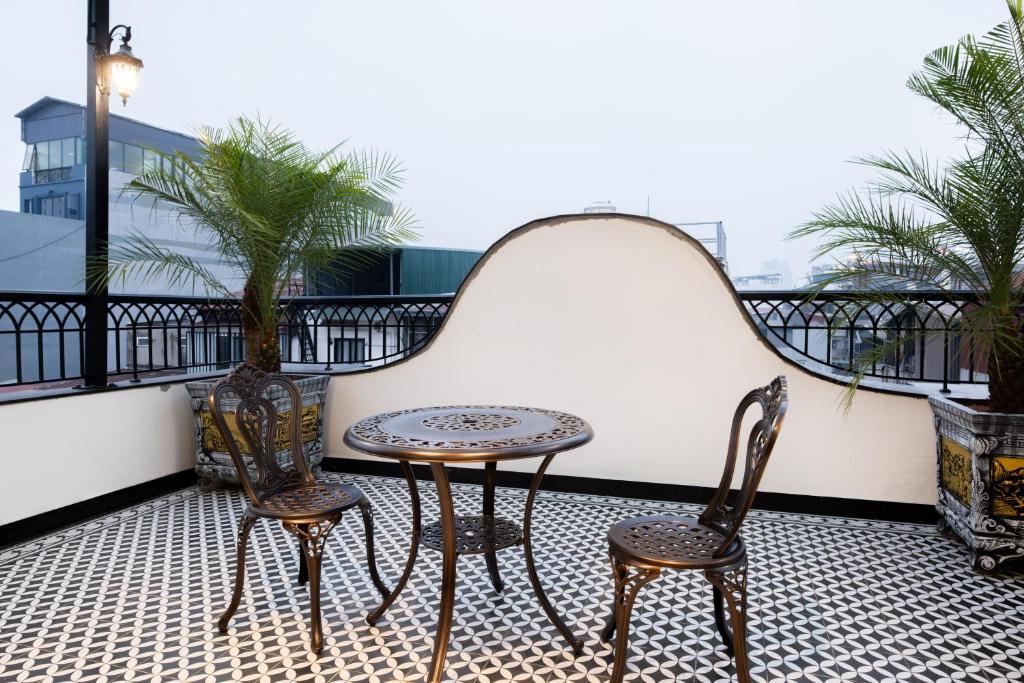 Hanoi Bliss Hotel - 16