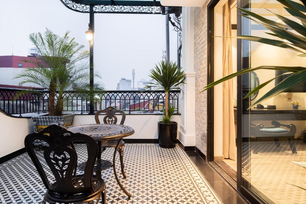 Hanoi Bliss Hotel - 15