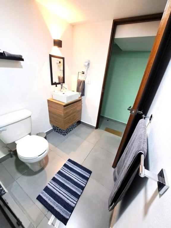 ACEQUIA PLAZA Suites IZCALLI - TEPOTZOTLÁN Cloud Beds Tourists & Travelers Choice Companies Executives WELCOME!!! 10 min Izcalli-15 min Esmeralda-20 min Sátelite-25 min AIFA - Suite