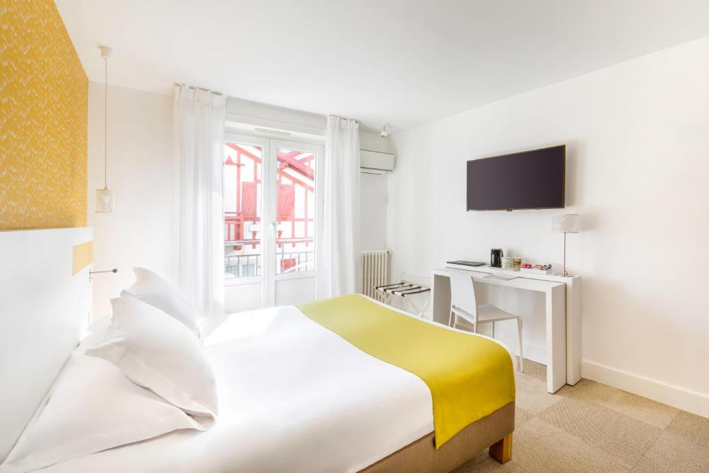 Hôtel Kemaris - Comfort Queen Room