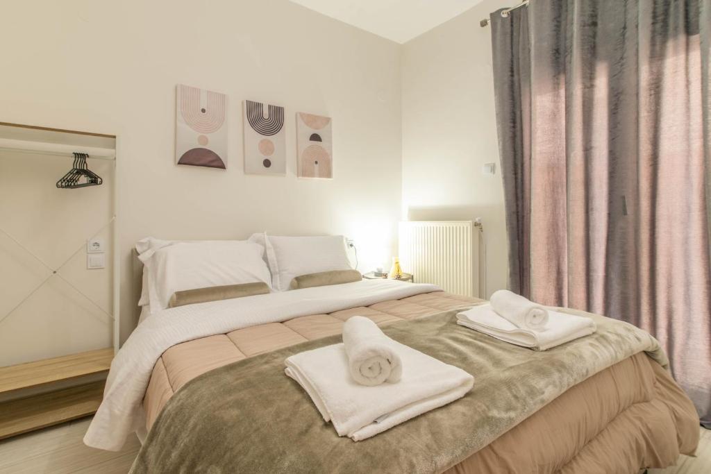 Postel nebo postele na pokoji v ubytování Central Kastoria House One Δίχωρο Διαμέρισμα