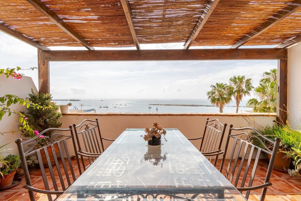 Apto 1 linea playa 1st line beach apartment