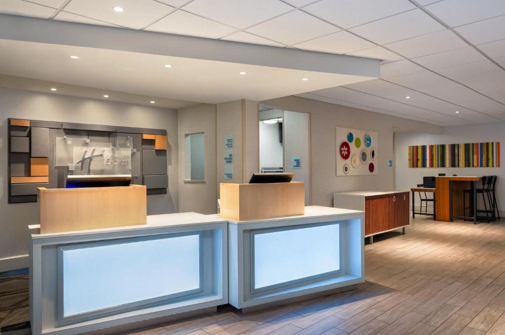 Holiday Inn Express Tallahassee by IHG photo