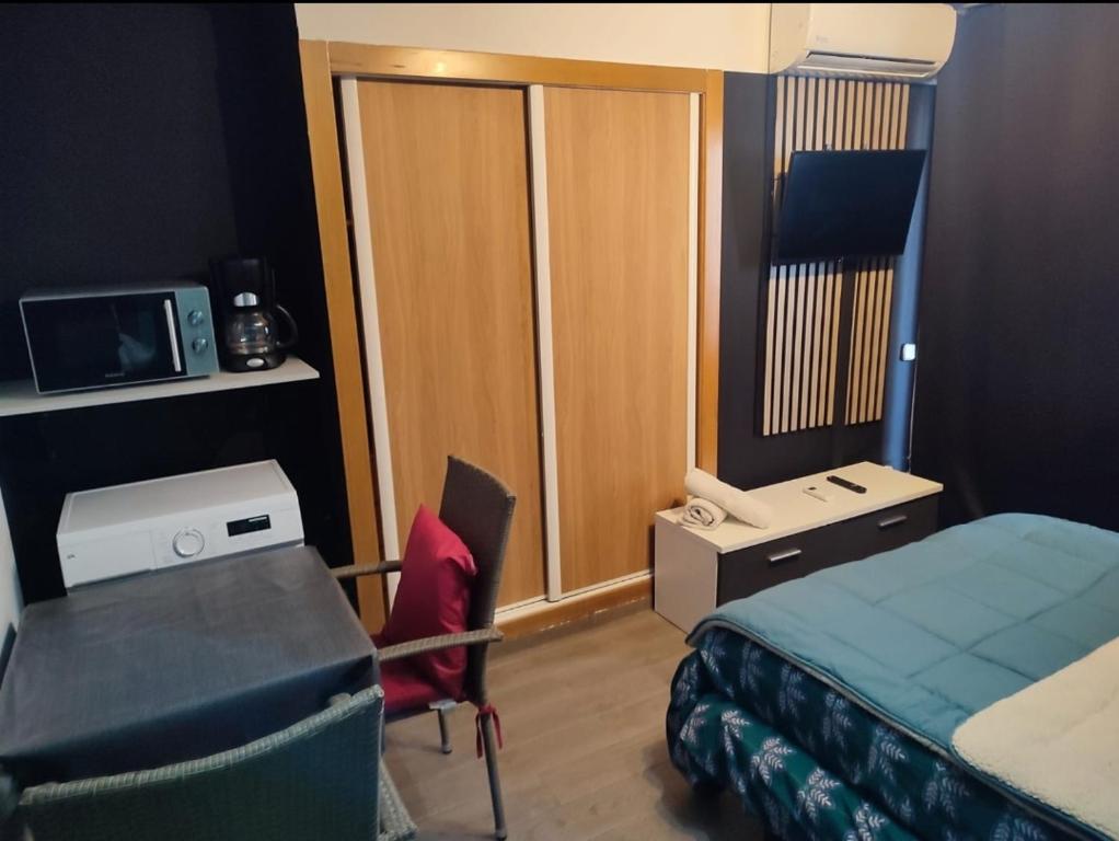Postel nebo postele na pokoji v ubytování Apartamento segunda línea de la playa Capellán Salou