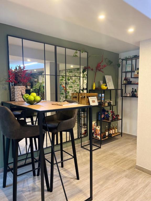 SOFI-LIVING-APARTMENTS - Resim 36