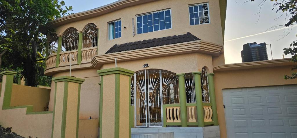 Building kung saan naroon ang guest house