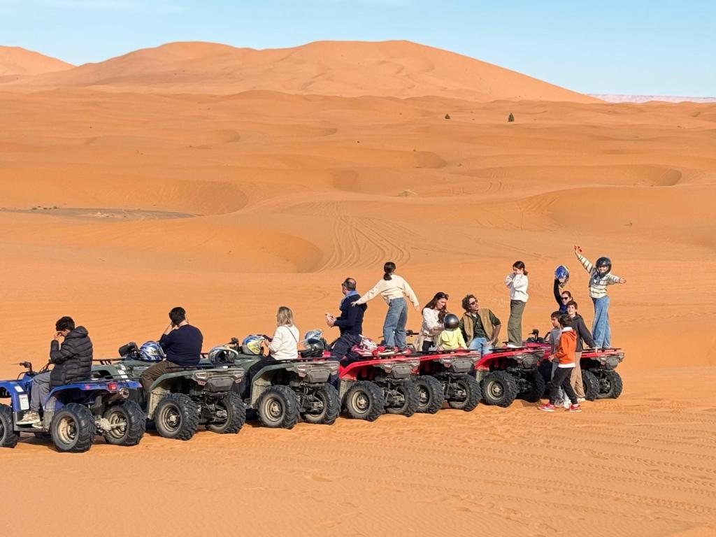 Hosté ubytování Merzouga Activities Luxury Camp
