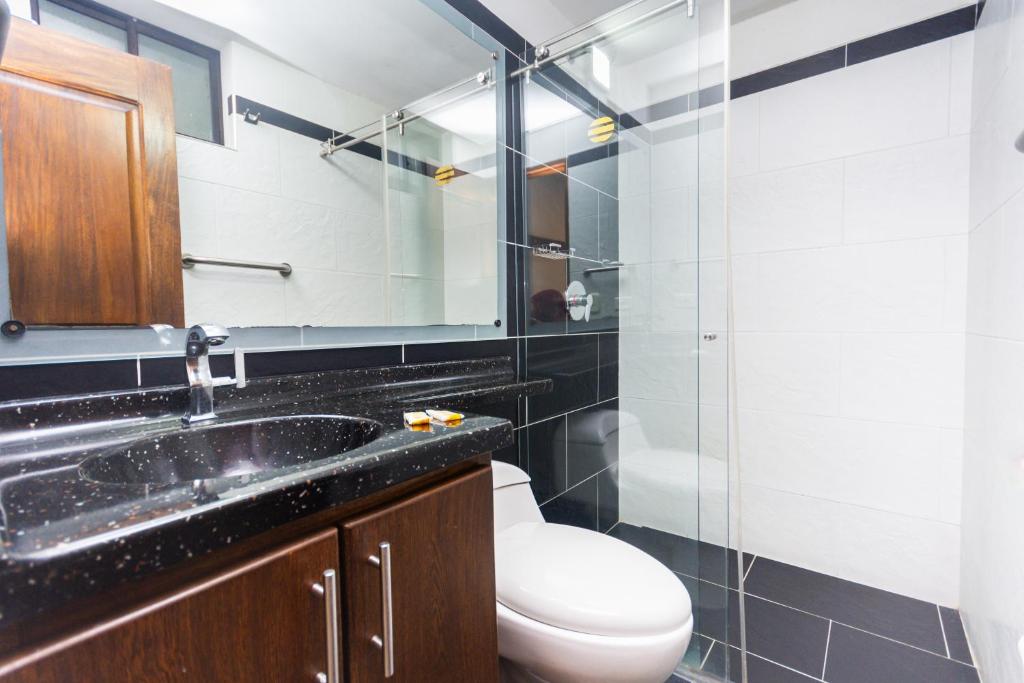 Koupelna v ubytování Hotel Bicentenario Rionegro