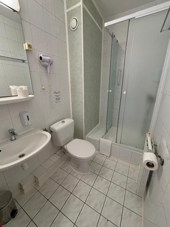 Hotel Gloria Budapest City Center - Resim 43