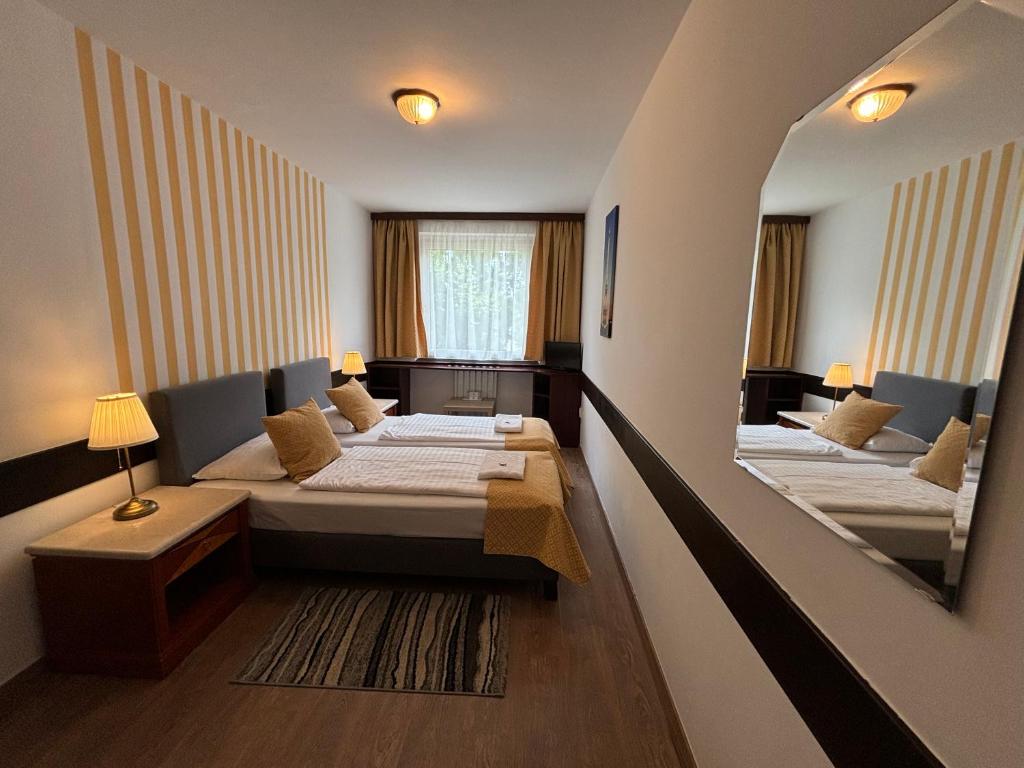 Hotel Gloria Budapest City Center - Resim 32