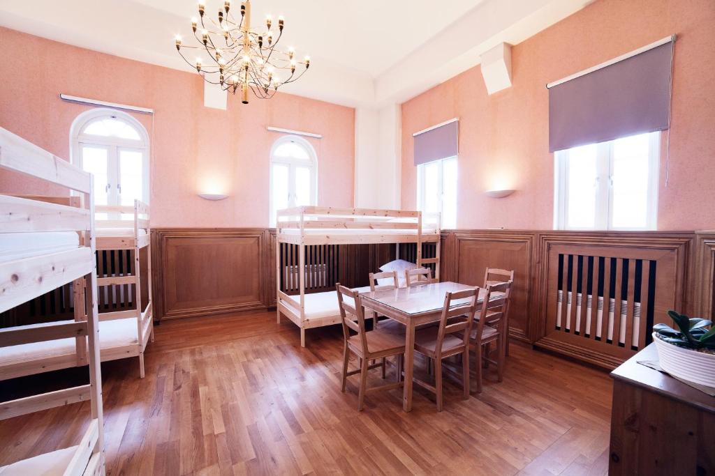 Postel nebo postele na pokoji v ubytování Pronova Hotell & Vandrarhem