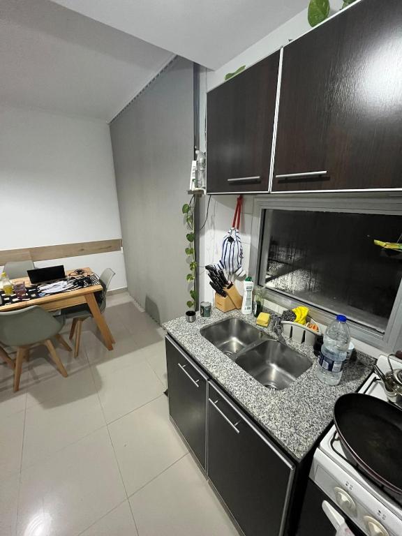 Departamento 2 ambientes en wilde centro