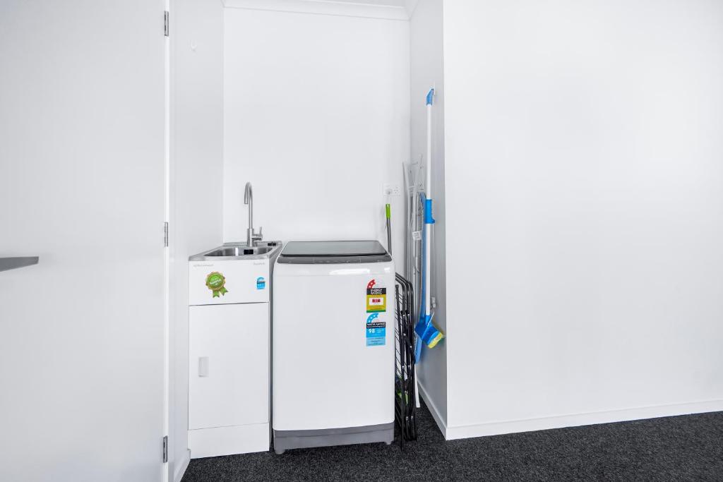 Stylish, Modern and Central - Resim 14