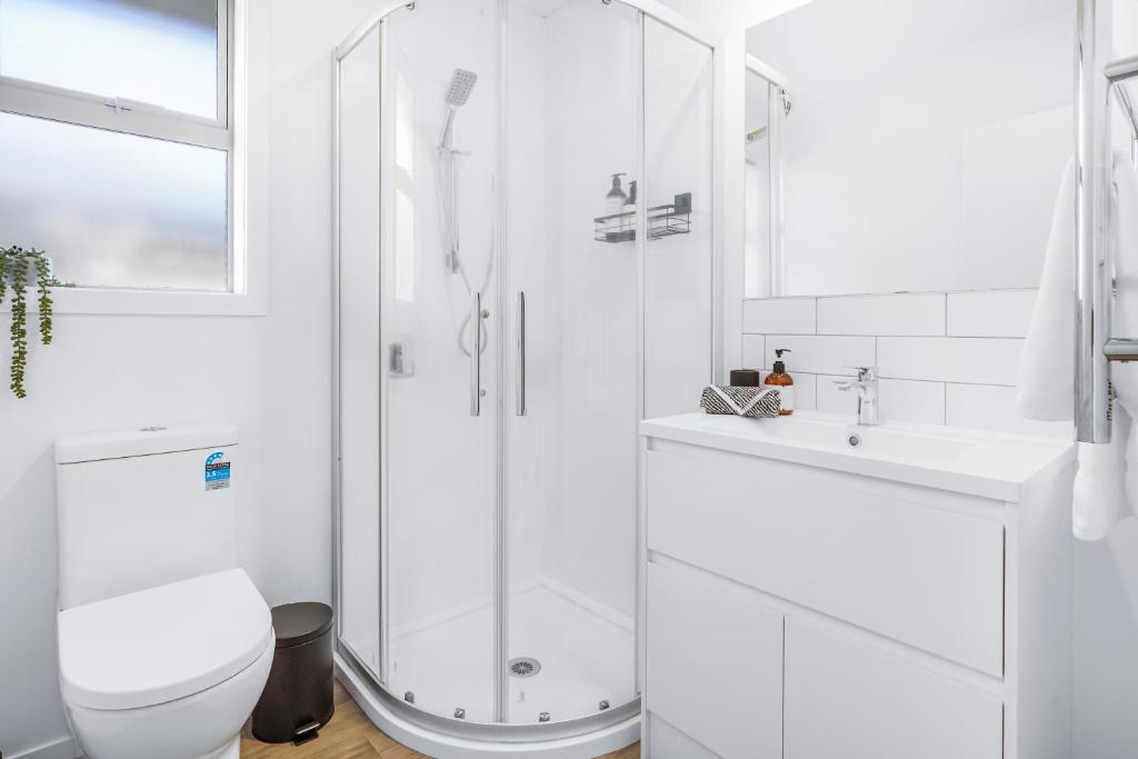 Stylish, Modern and Central - Resim 10