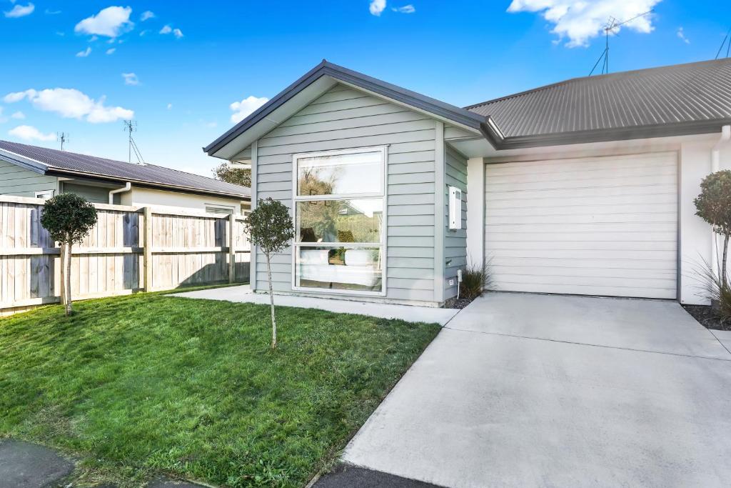 Stylish, Modern and Central - Resim 11