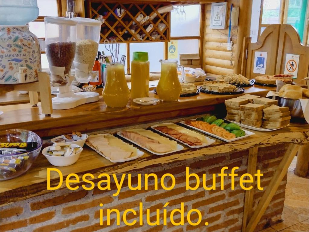 Comida no hotel ou em algum lugar perto