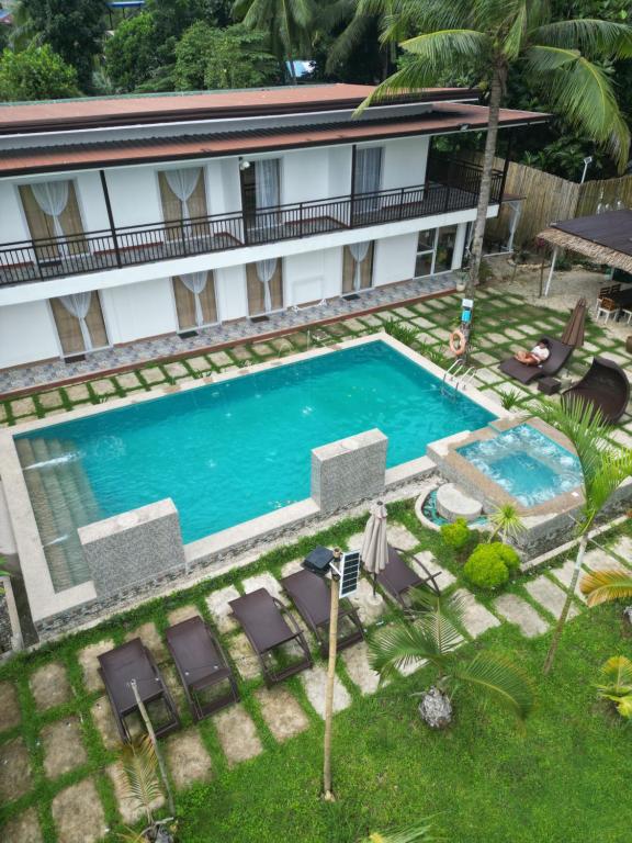 Bazén v ubytování Casa Loubel Beach Resort nebo v jeho okolí