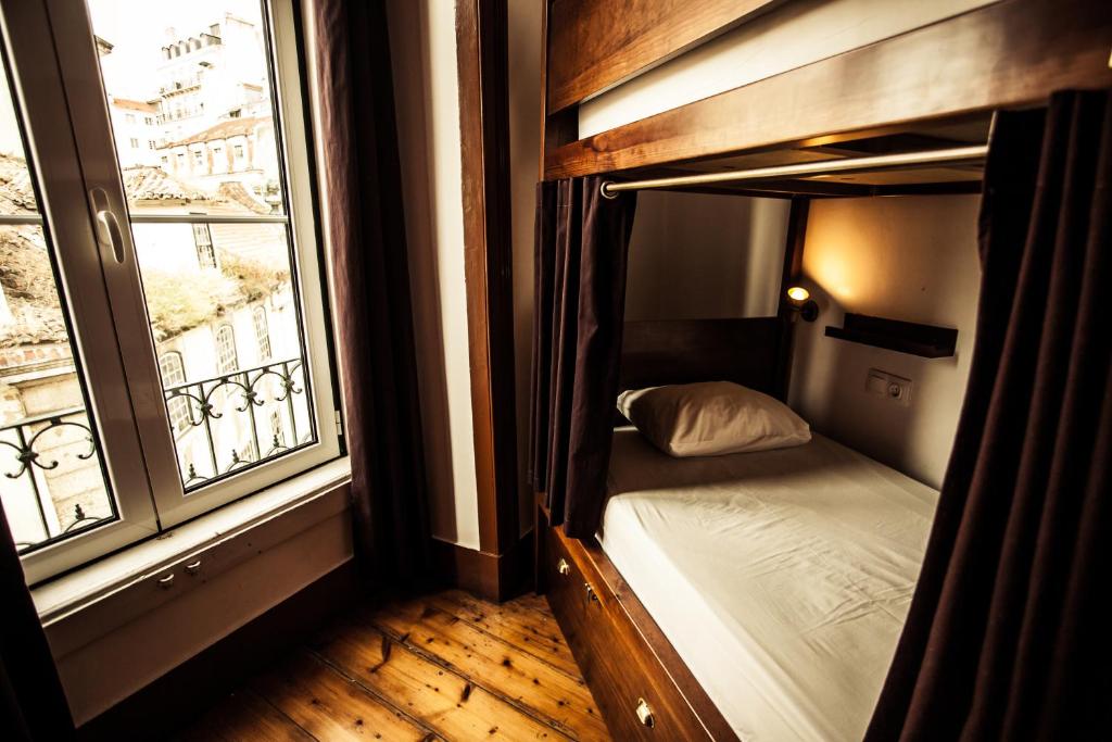 Home Lisbon Hostel - 1
