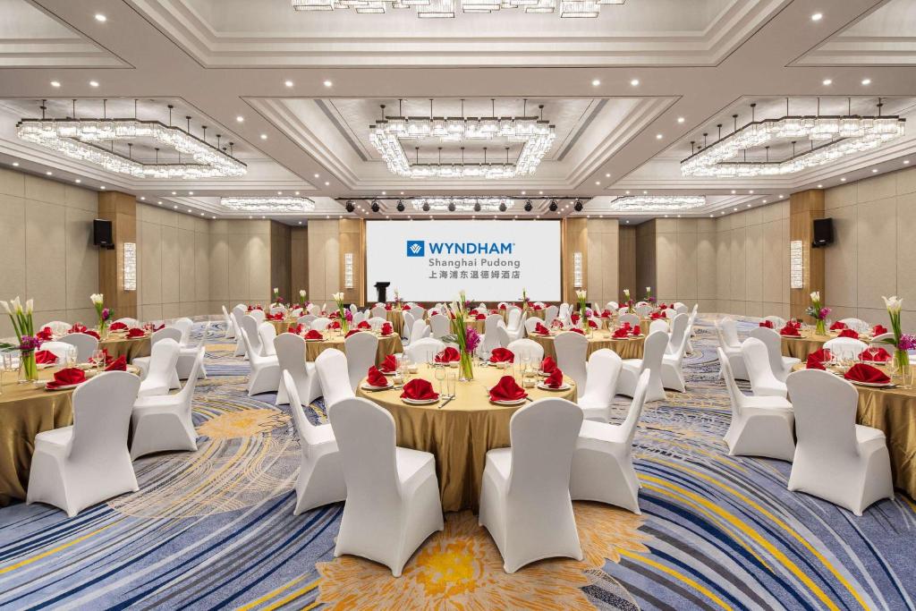 Konferenční prostory v ubytování Wyndham Shanghai Pudong