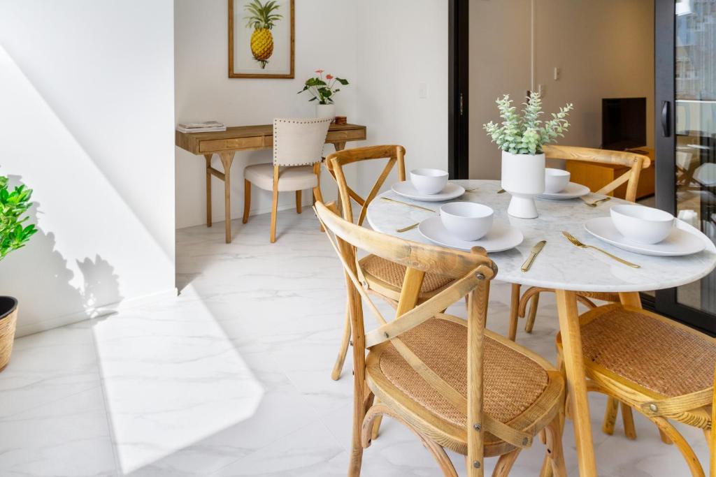 Elegant 4-Bedroom Townhouses in Vibrant CBD - Resim 15