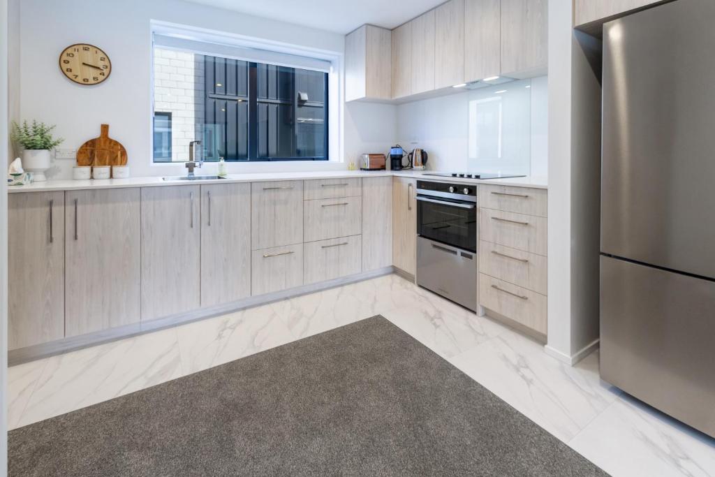 Elegant 4-Bedroom Townhouses in Vibrant CBD - Resim 14