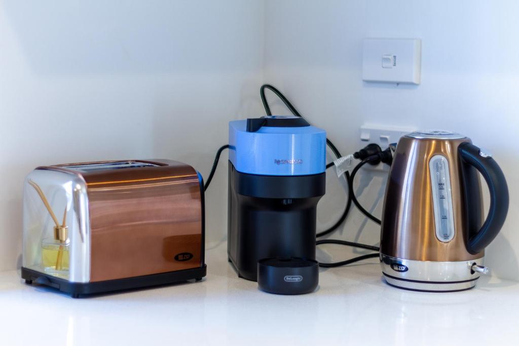 Elegant 4-Bedroom Townhouses in Vibrant CBD - Resim 21