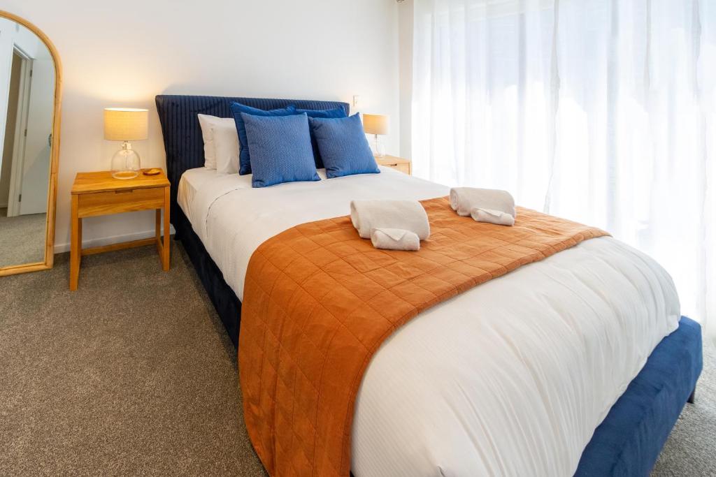 Elegant 4-Bedroom Townhouses in Vibrant CBD - Resim 29