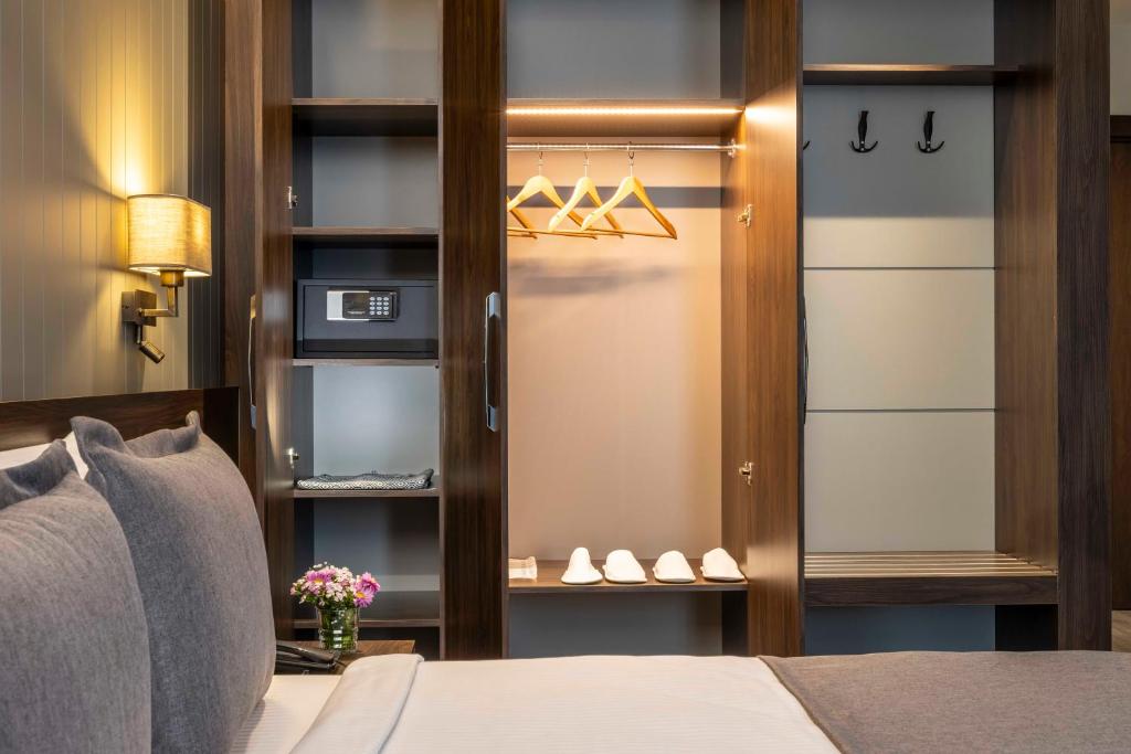 Ezkar Bathonea Art İstanbul Hotel - Estudio Superior