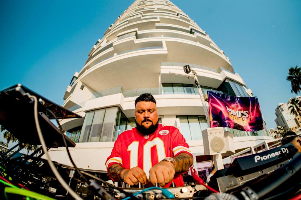 FIVE Jumeirah Village - Resim 38