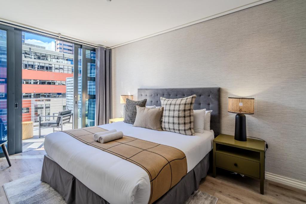 16 on Bree Luxury Apartments - Two-Bedroom Apartment With Balcony