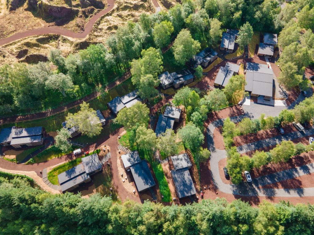 Pohľad z vtáčej perspektívy na ubytovanie Hôtel - Lodges de Lemptégy