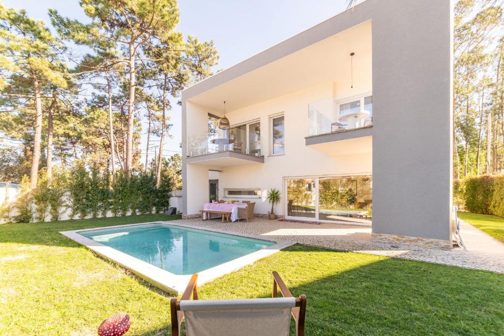 Bazén v ubytování Villa Ceyda nebo v jeho okolí